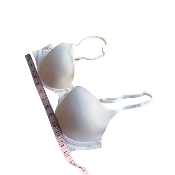 Victoria’s Secret 36C Bras - Picture 6 of 8